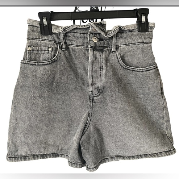 Zara Gray High Waist Shorts Vintage Style - Picture 1 of 7